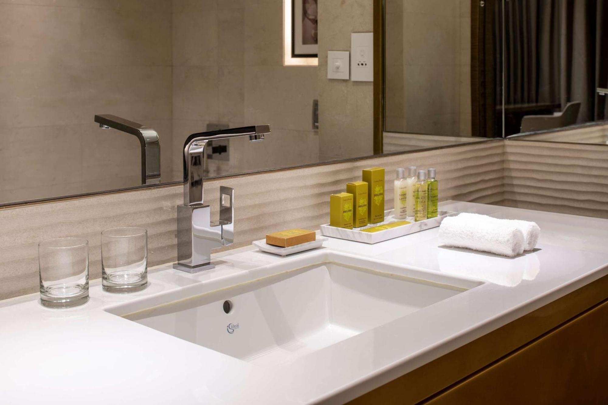 Doubletree By Hilton - Financial District 4* Riyad